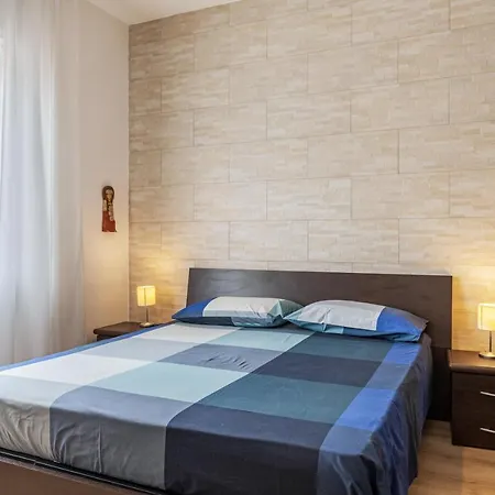 Apartamento Queen East *